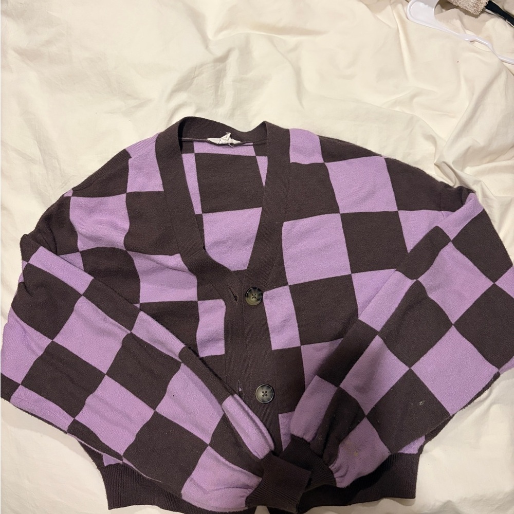 Chic Purple and Brown Checkered Cardigan